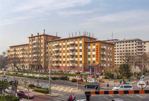 重庆地砖显示屏价钱